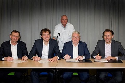 groep mannen rivierenland