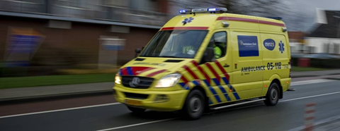 Ambulance op straat